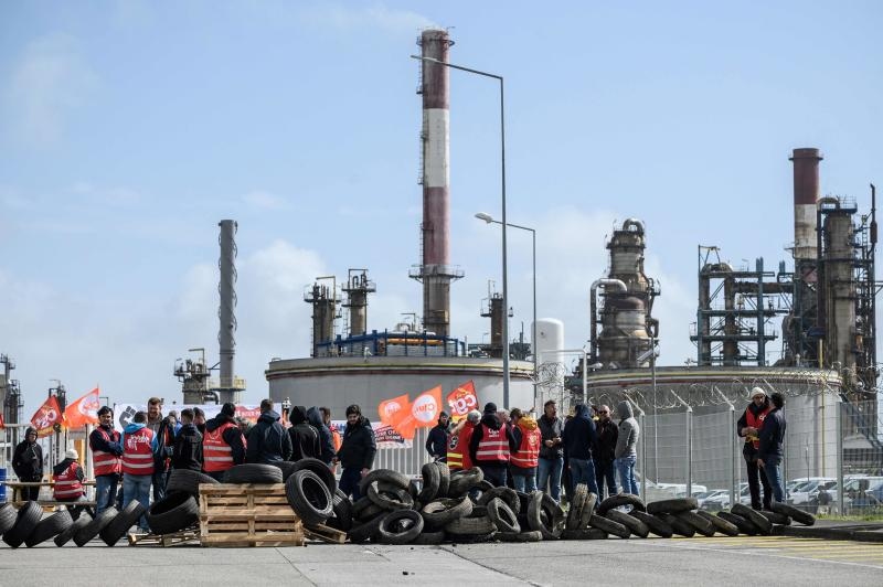 Căng thẳng nhiên liệu gia tăng trở lại ở Pháp vì đình công